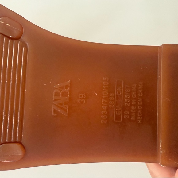 Zara Brown Sandals Minimalist Slip-On Design 39 - Picture 3 of 9
